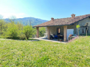 Comfortable house with pool in Castelnuovo di Garfagnana, Castelnuovo Di Garfagnana